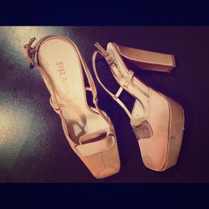 💖 PRADA Satin pink platform high heel 6